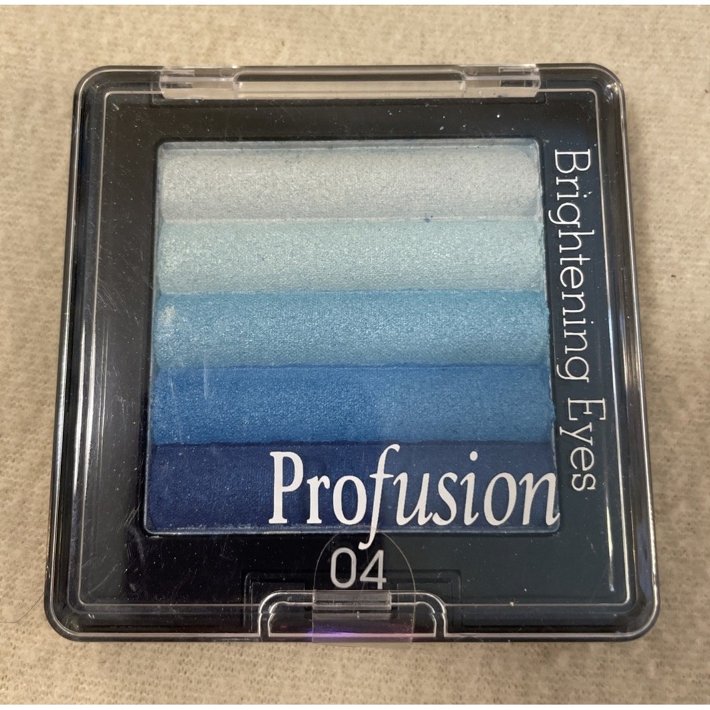 Profusion Brightening Eyes Eyeshadow #04 5 Shades of Blue New Sealed
